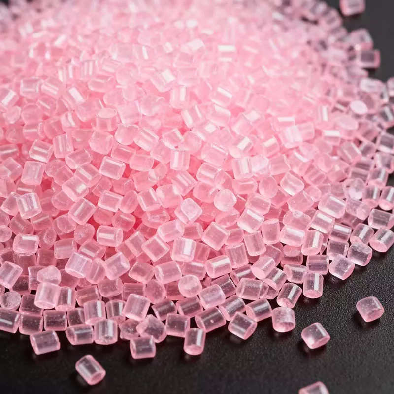 Tizilombo Zakuda mu Pellets Zomveka: Kodi Chingwechi Ndi Cholakwika?