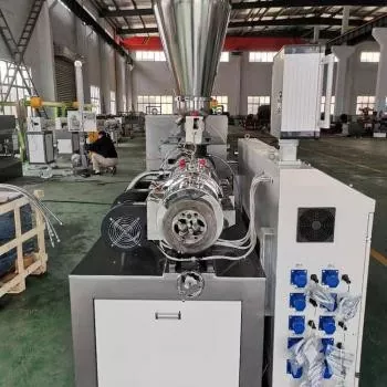 Twin Screw Extruder